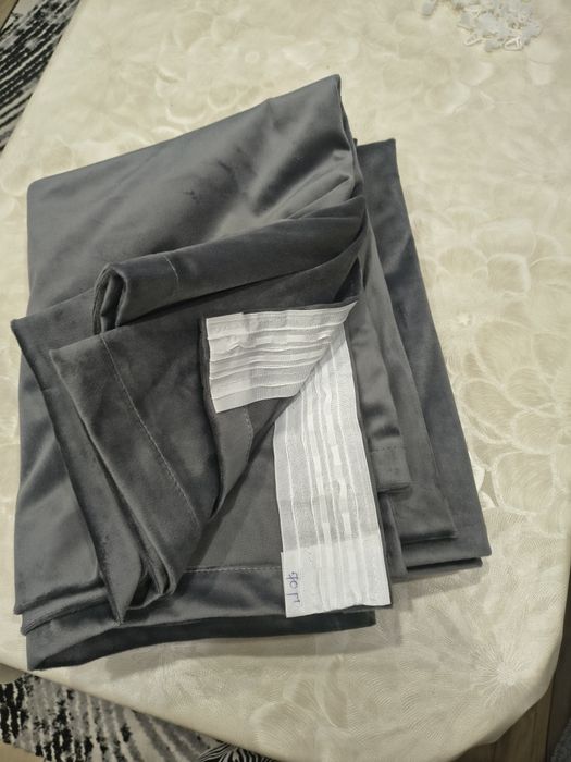 Продам   шторы очень красивые , новые