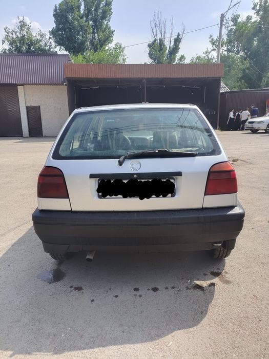 Продается Volkswagen Golf 3 1993 год