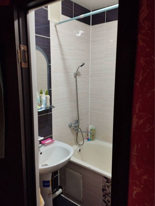 Продам трехкомнатную квартиру