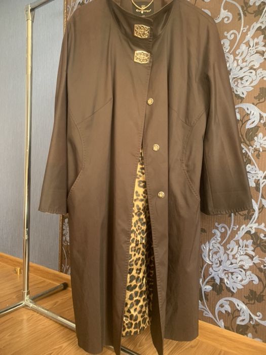 Пальто куртка плащ