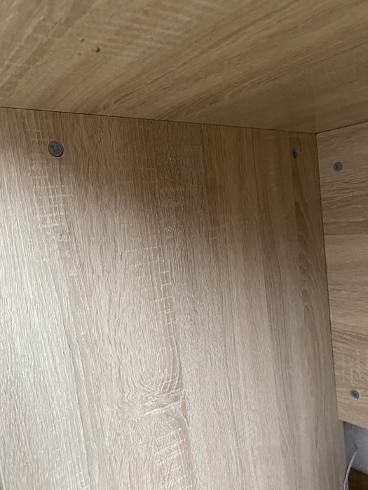 Стол письменный в отличном состояний