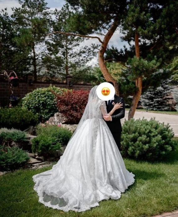 Свадебное платье