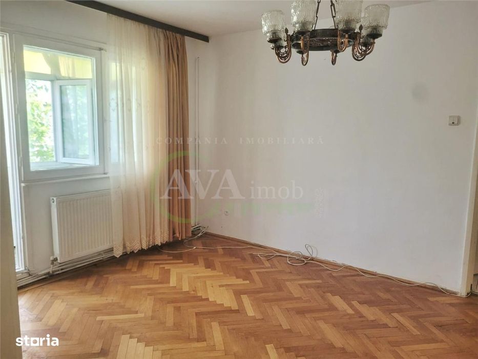 Apartament 2 camere semideomandat, zona Cornisa Bistritei