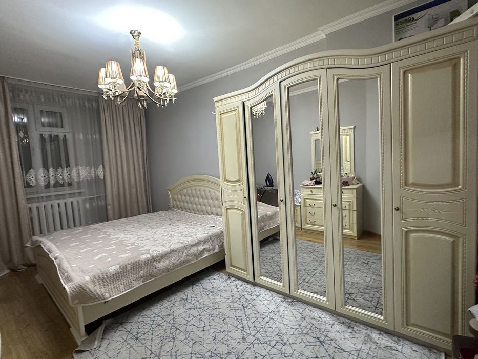 Спальный гарнитур