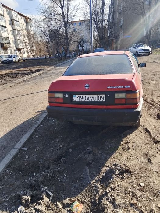 Машина сатылады. Пассат