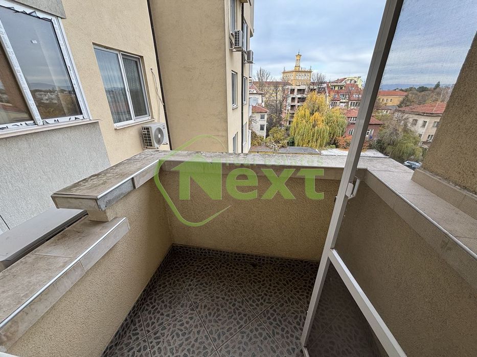 Дава се под наем Тристаен апартамент в София, Лозенец - 101 кв.м за 847.62 € - Снимка #9