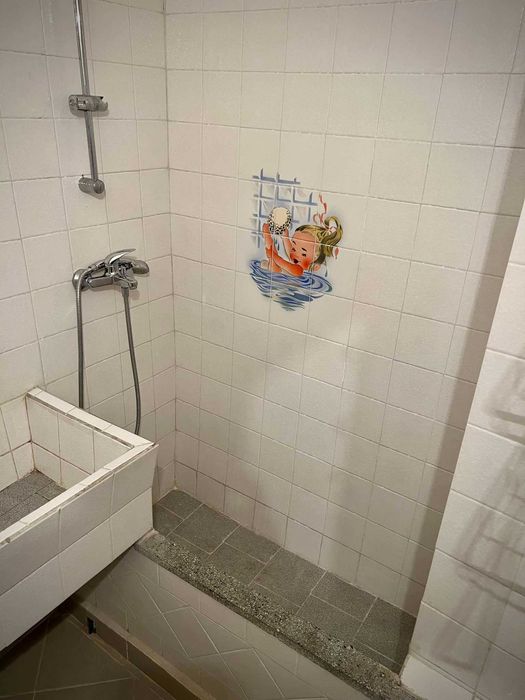 Дава се под наем Тристаен апартамент в Варна, Център - 72 кв.м за 229.5 € - Снимка #17