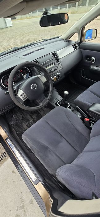 Nissan Tiida 1.6 benzina