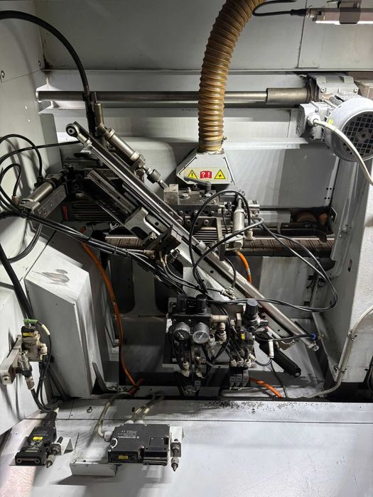 Masina  aplicat cant abs