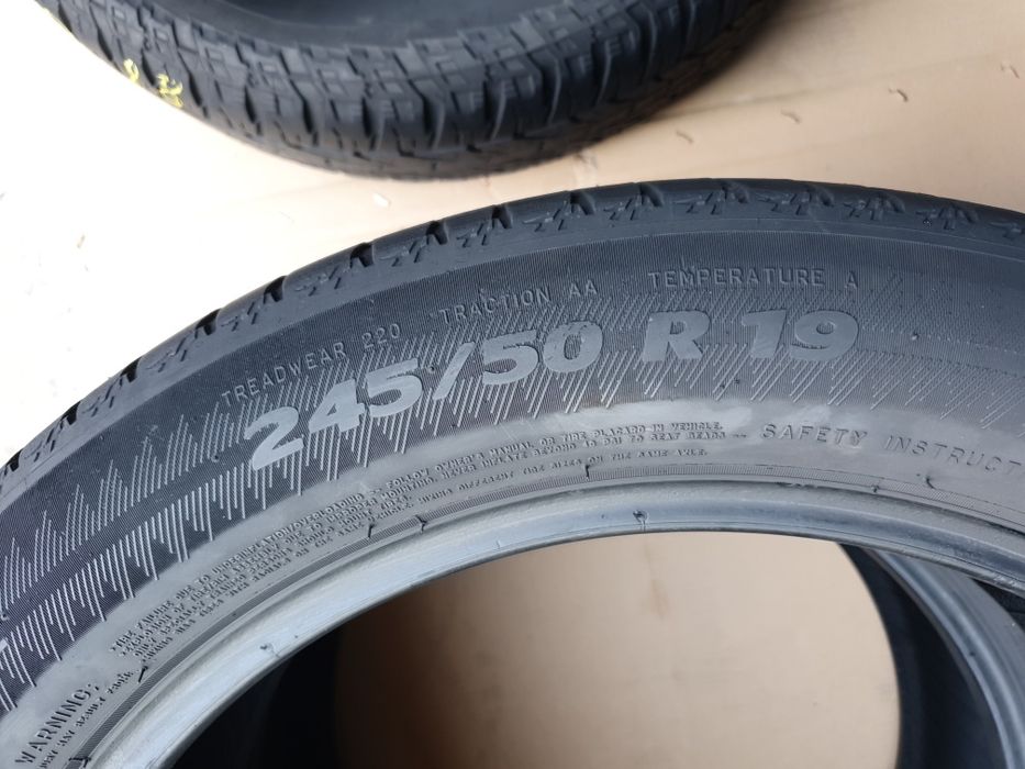 2 Anvelope Vară Michelin 245 50 R19 RUN-FLAT Stare Perfectă.