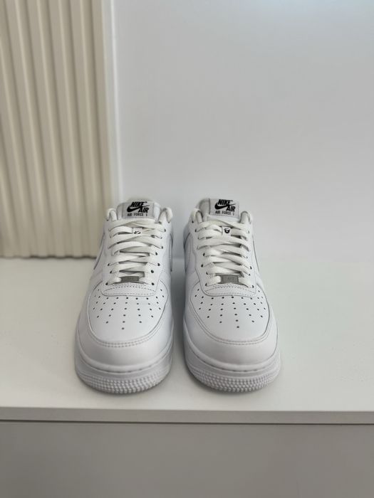 Nike Air Force 1 Triple White / Full albi noi cu eticheta si factura