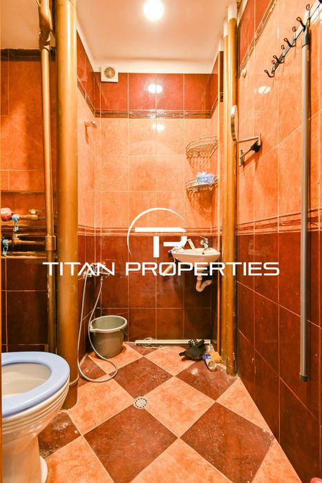 Дава се под наем Тристаен апартамент в София, Център - 85 кв.м за 850 € - Снимка #8