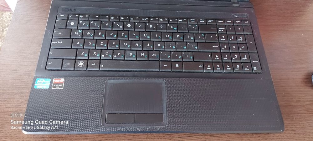 Лаптоп Asus +таблет Prestijio