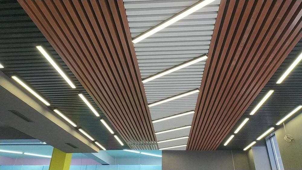 Подвесные потолки АРМСТРОНГ ГРИЛЬЯТО РЕЕЧНЫ armstrong grilyato reechni