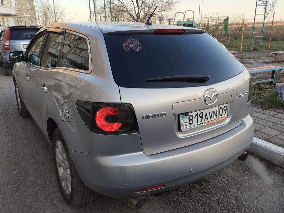 Mazda CX 7 автомобиль