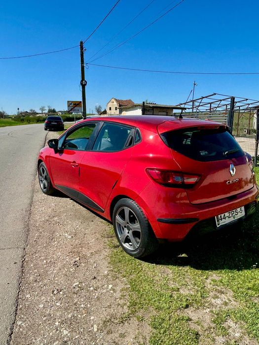 Vând Renault Clio 2013