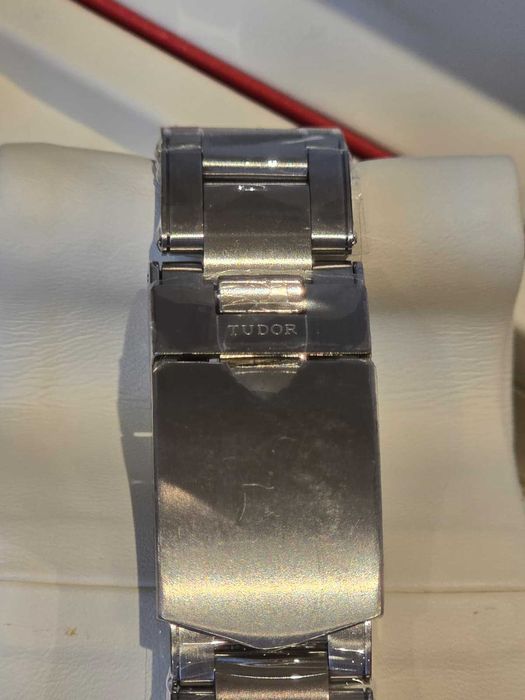 Tudor Black Bay 58 – 39 mm