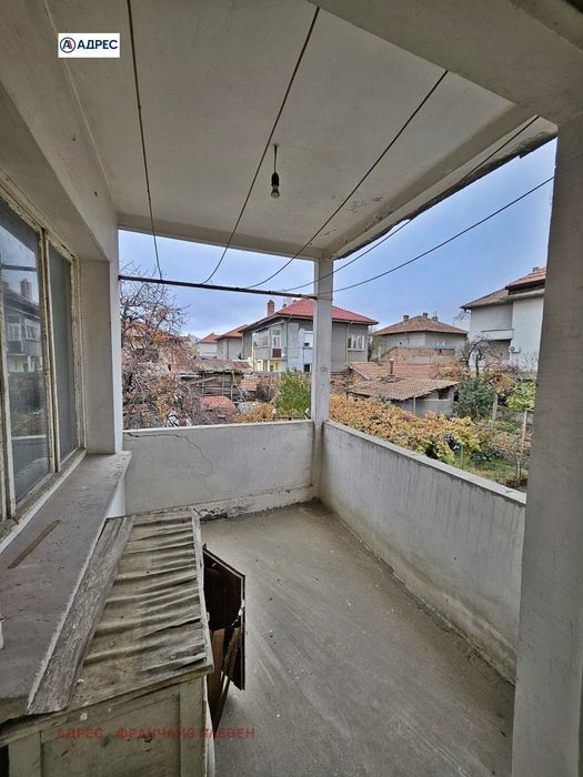 Продава се Етаж от къща в Плевен, Сторгозия - 83 кв.м за 891 €/кв.м - Снимка #9