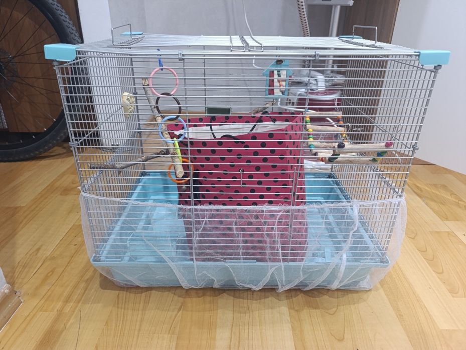 Клетка для попугаев