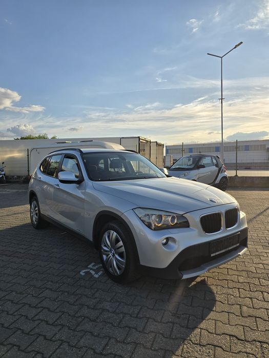 BMW X1 2010 — imagine 2