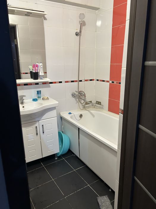 Ищу одну девушку на подселение