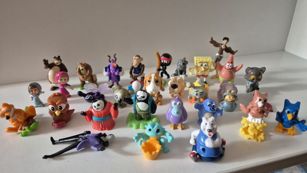 Киндер сюрприз игрушки разные