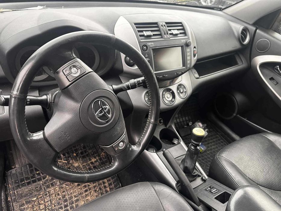 На части Toyota RAV4 2 2 D4D 136 к с 2006 г