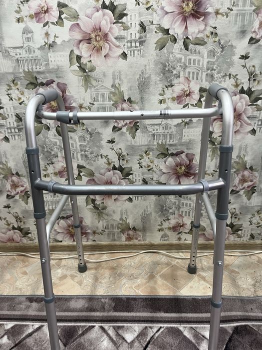 Ходунки Dayang Medical XS305 (НОВЫЕ)