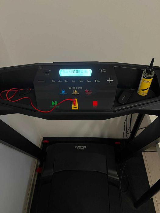 Bandă de alergat RUN100E Compactă si Pliabila - 14 km/h 45 x 120 cm - DOMYOS