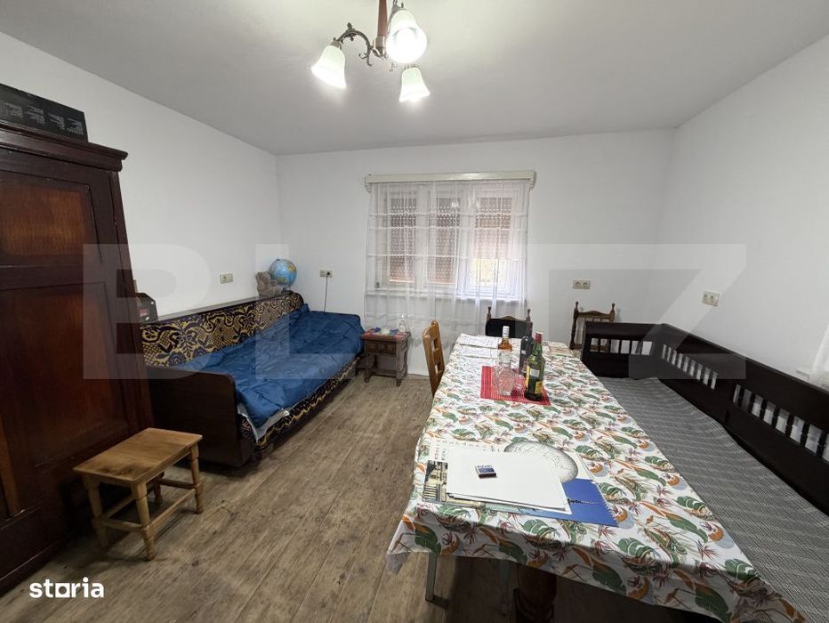 Casa cu 3 camere in suprafata de 80 mp si un teren de 2000 mp