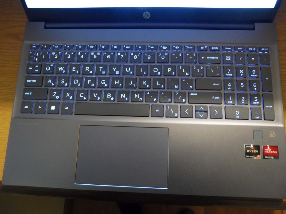 Лаптоп HP Pavilion, 32GB RAM DDR4, 1TB SSD NVME, AMD Ryzen™ 5 5625U (до 4,3 GHz максимална честота, 16 MB L3 кеш, 6 ядра, 12 нишки