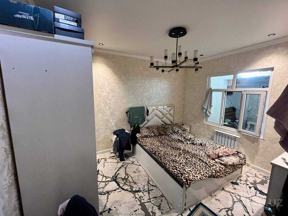 Продаётся Квартира  Юнусабад -17 квартал, с арендатором