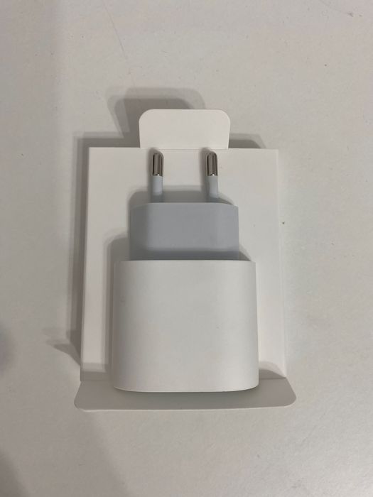 Адаптер питания для iPhone