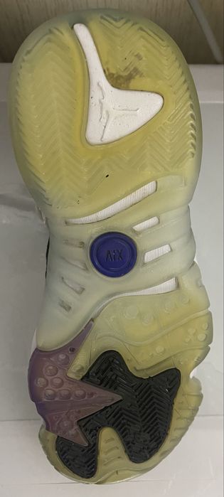 Jordan jumpman two trey basketball shoes