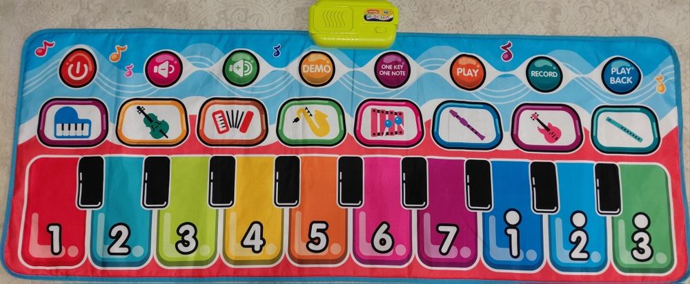 Музикална подложка със звук