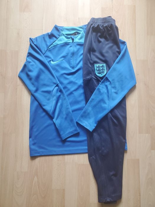 Оригинален екип Nike Dri-Fit S