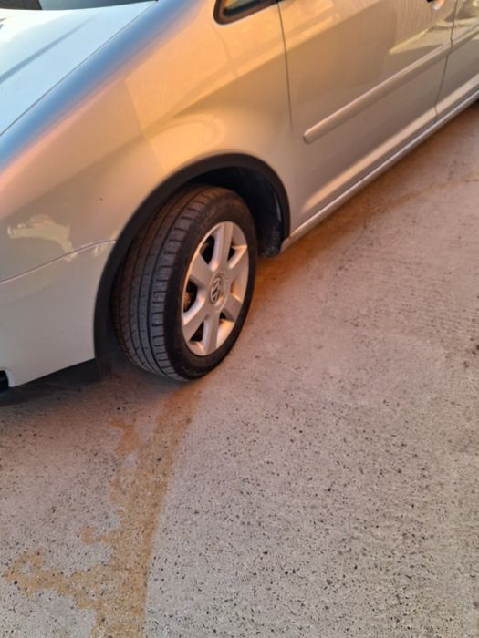 Vând turan 1.9 tdi 105cp 7 locuri