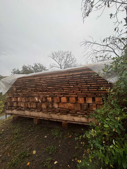 Scânduri si Pătrați