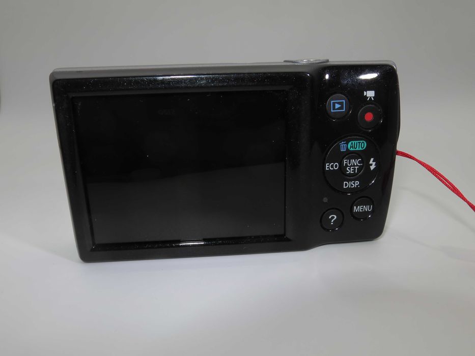 Canon IXUS 145 ултра компактен цифров фотоапарат, дигитална камера 16 MP и 8х оптичен зум, отлично състояне, работи перфектно
