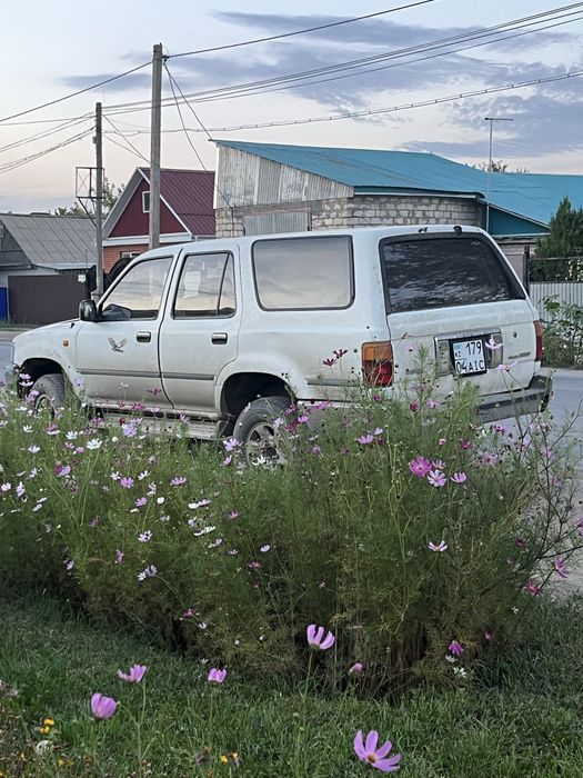 Toyota Hilux Surf