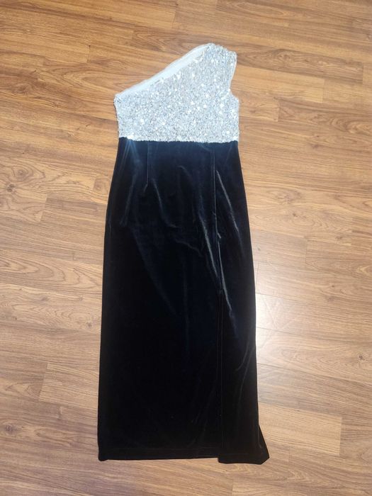 Платье футляр 48 размера