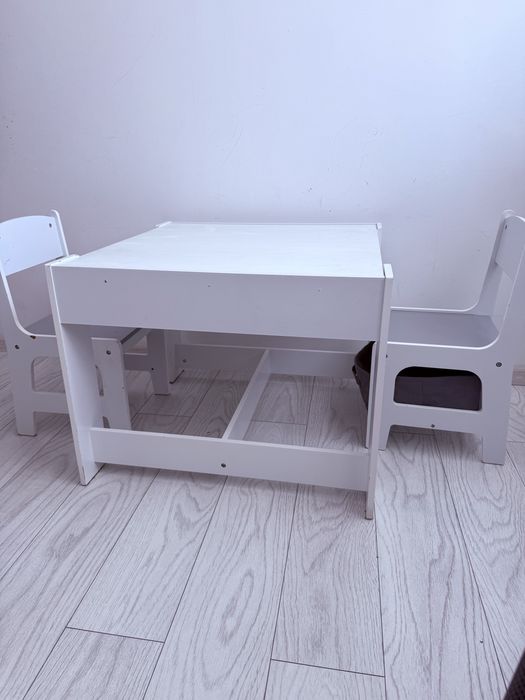Măsuță multifuncțională pentru copii + 2 scăunele