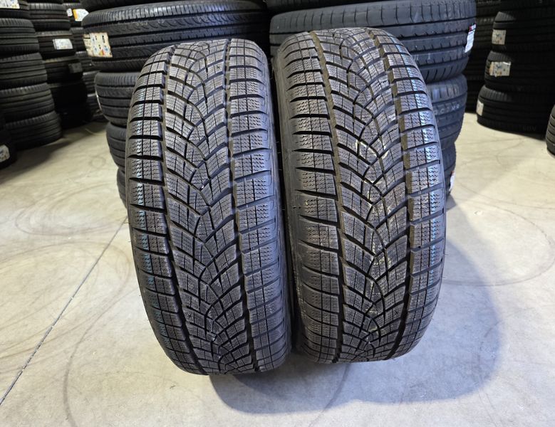 215/50/19 GOODYEAR 2бр