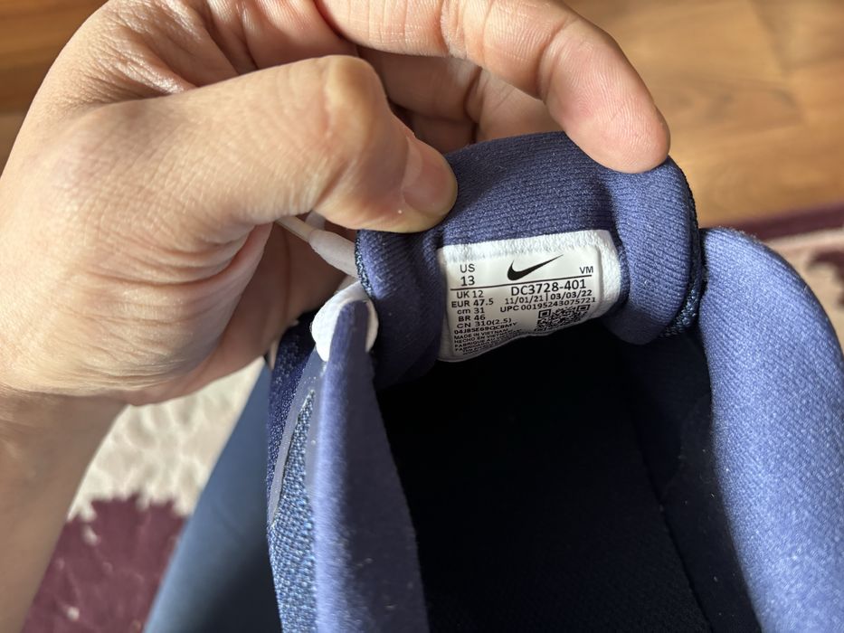 Продам кроссовки Nike 46 р.