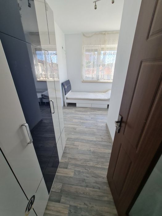 Дава се под наем Тристаен апартамент в Варна, Христо Ботев - 70 кв.м за 484.5 € - Снимка #4