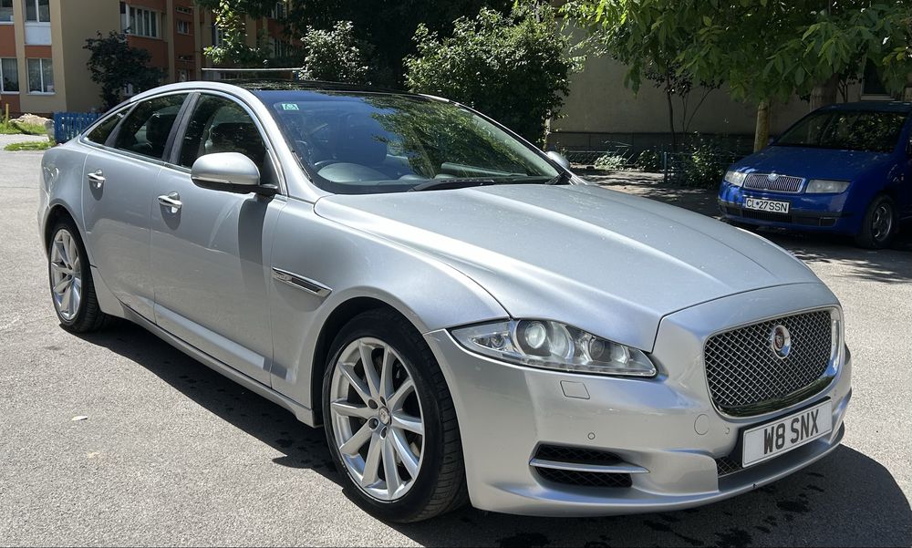Jaguar XJ Dreapta 2014