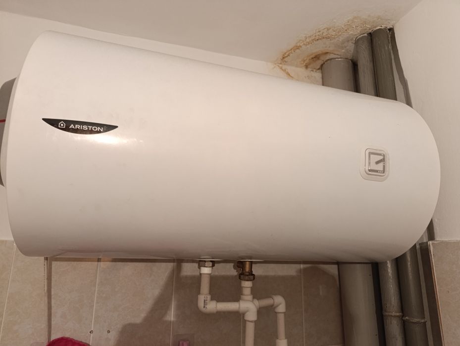 Титан Ariston Pro R 100