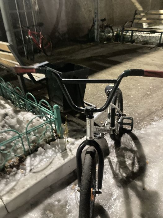 Продам бмх торг имеется