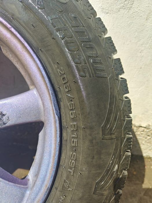 Продам резину зимнюю Кардиант