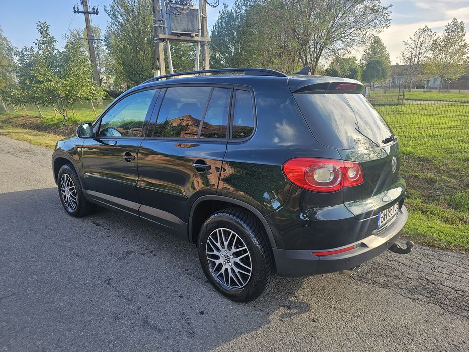 VOLKSWAGEN Tiguan 2011 — imagine 3